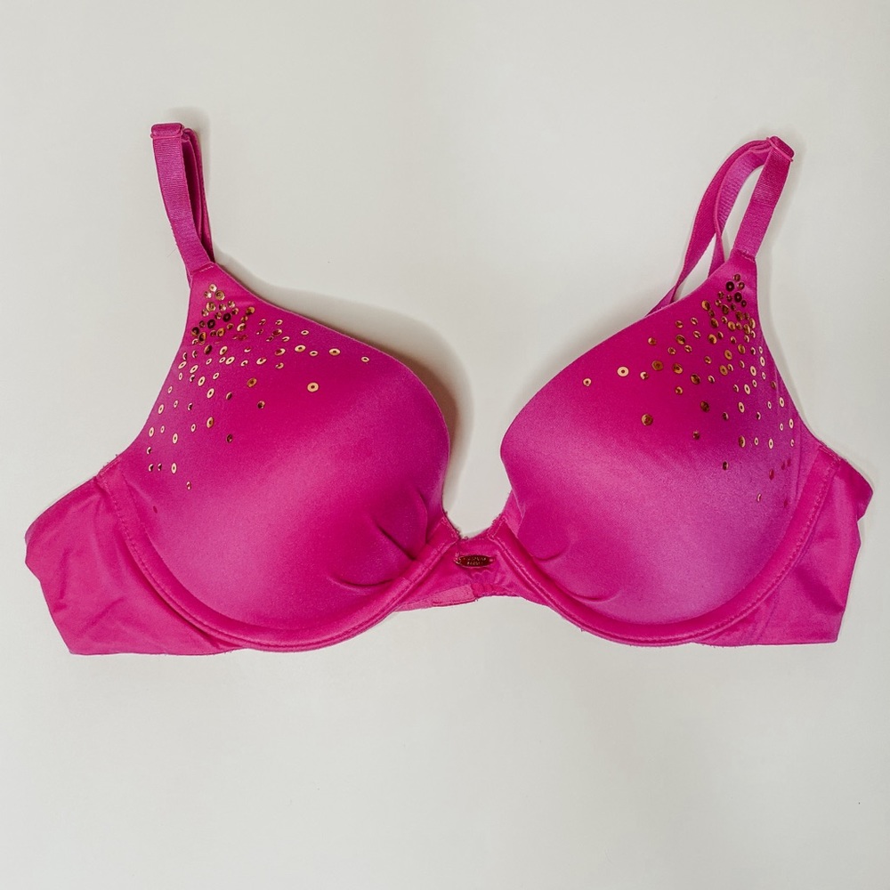 Victoria’s Secret Plunge Bra